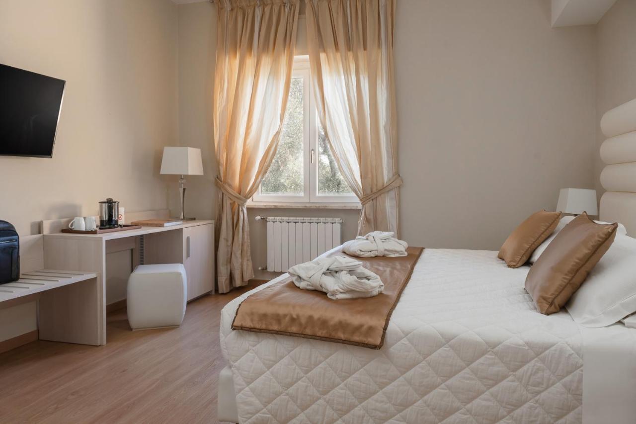 Europa Grand Hotel Lerici Exterior photo